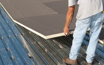 benefits of insulating Stanford On Teme flat roofing